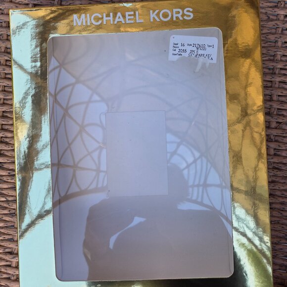 New in box! Scarf and Hat Black&Silver Metallic MKors - Picture 10 of 11